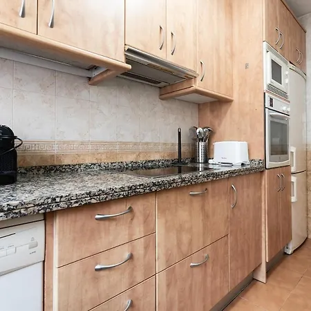 Stunning 1bed With Outdoor Dining In Center Daire