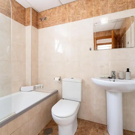 Stunning 1bed With Outdoor Dining In Center Daire Málaga